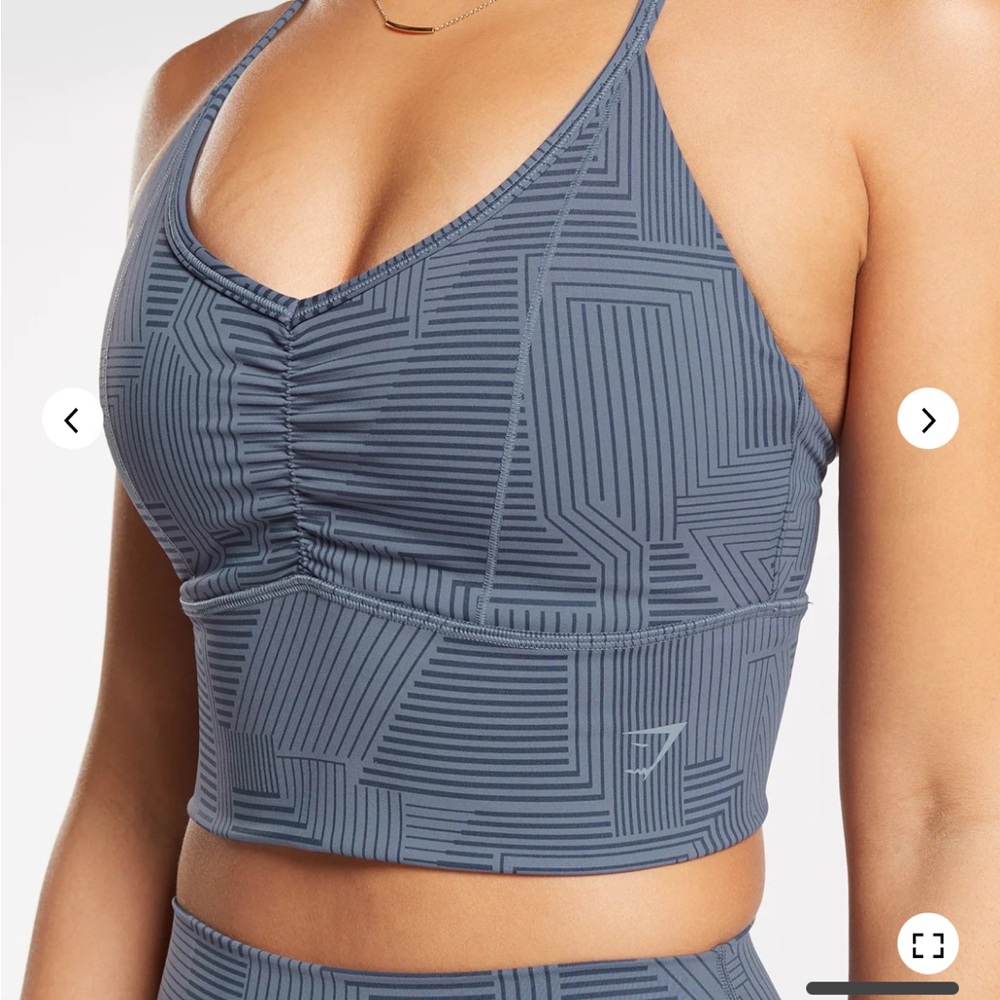 Whitney Simmons Gym Shark Collab. Elevate set- evening blue. Top M, Leggings M